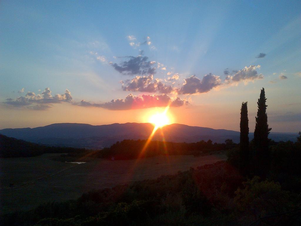 Della Genga Resort Arezzola Zimmer foto